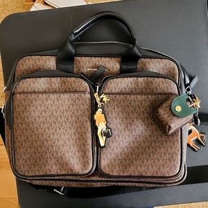 Micheal Kors Men's briefcase bag, large, brown.